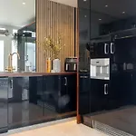 Guestready - Ranelagh Retreat With Urban Access 3*