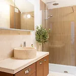 Guest house Guestready - Ranelagh Retreat With Urban Access