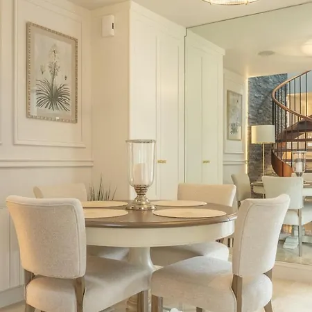 Guestready - Ranelagh Retreat With Urban Access *