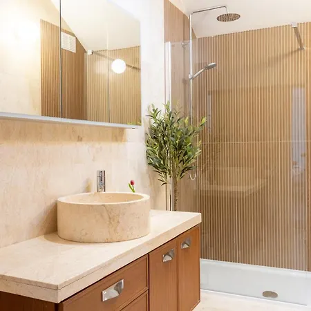 Апартаменты Guestready - Ranelagh Retreat With Urban Access