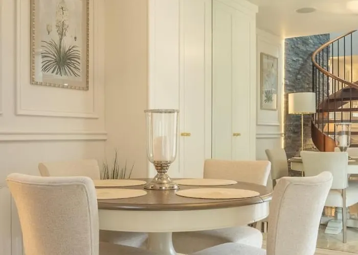 Guestready - Ranelagh Retreat With Urban Access 4*