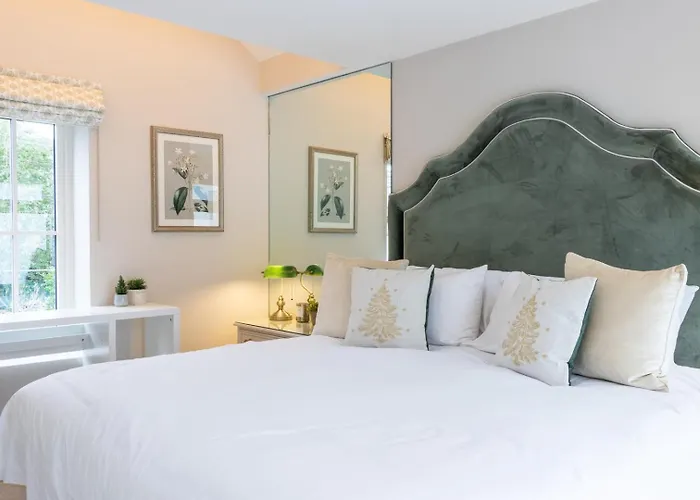 Penzion Guestready - Ranelagh Retreat With Urban Access Dublin