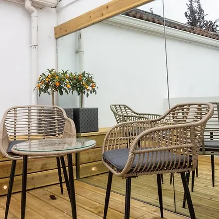 Guestready - Ranelagh Retreat With Urban Access Guest house 3*