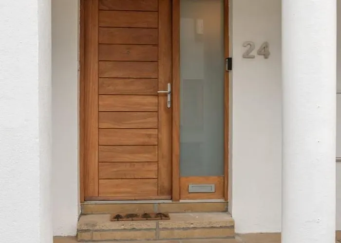 Guestready - Ranelagh Retreat With Urban Access 4*