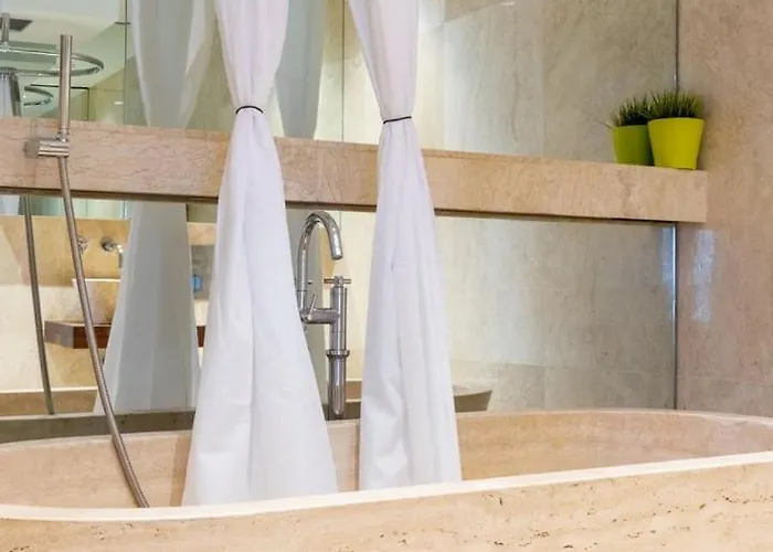 Guest house Guestready - Ranelagh Retreat With Urban Access